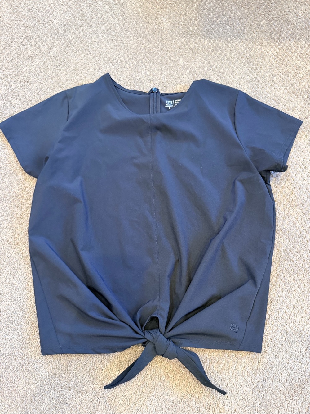 Athletic tie front top